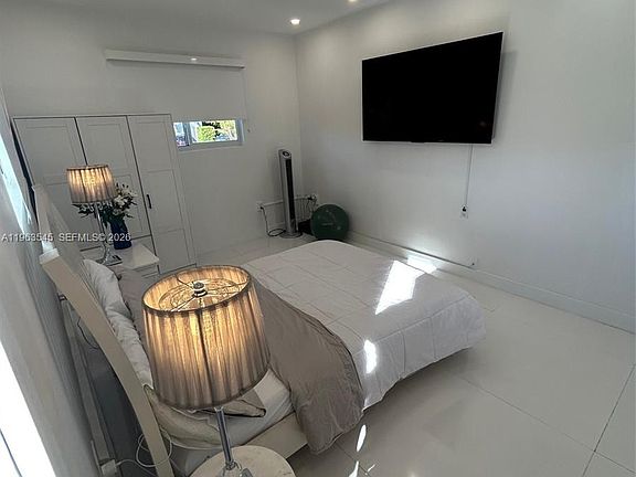 4th image of 8000 SW 19th St