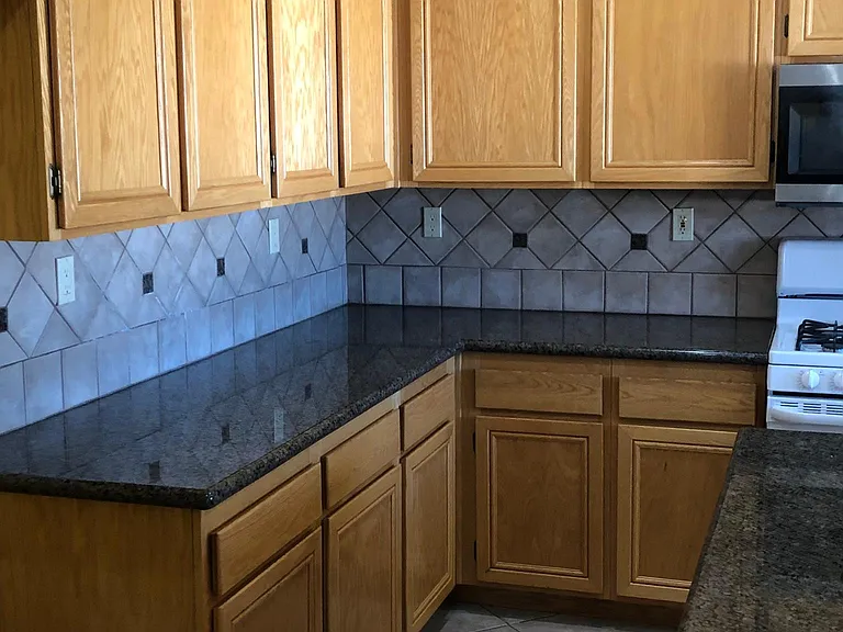 27162 Swift St — Photo 66