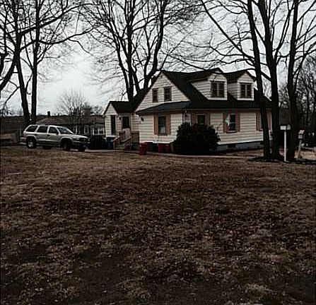 2nd image of 3 Curtin Dr