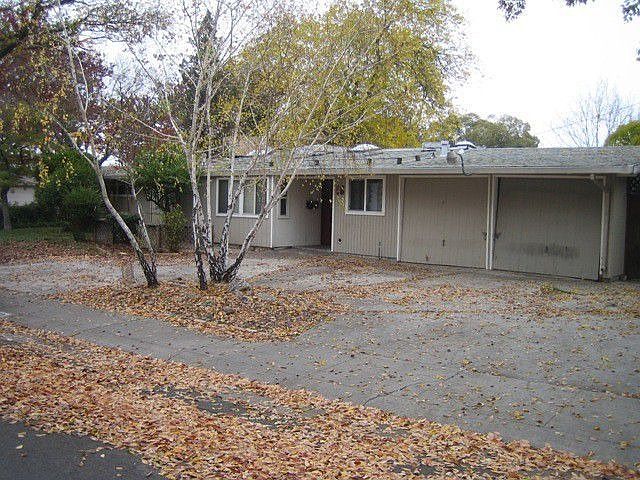 1st image of 18 Glendora Ave