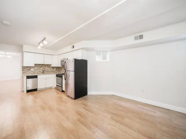 149 Webster Avenue image 27 of 31