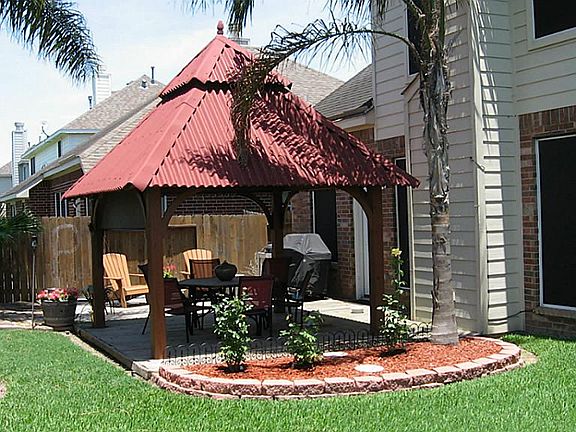 BACKYARD GAZEBO