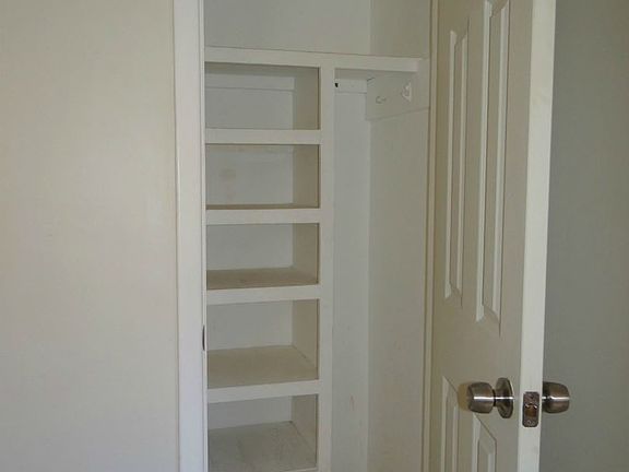 5th image of 5514 17th Ave S
