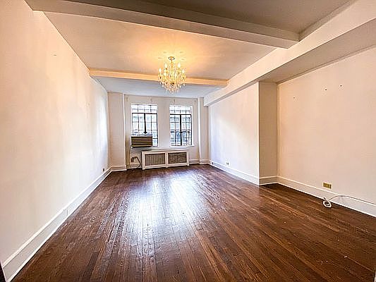 1st image of 320 E 42nd St APT 1407