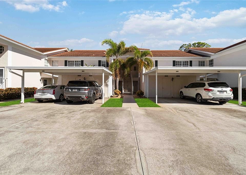 1st image of 804 MONTROSE DRIVE #202
