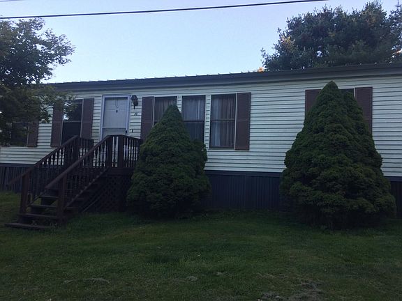 3rd image of 3 Greenwood Dr