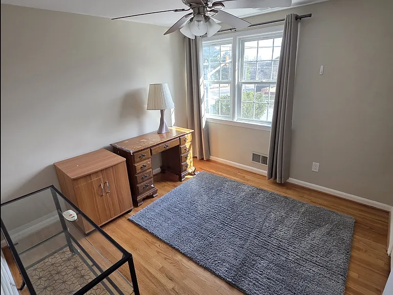 8001 Postoak Rd — Photo 16