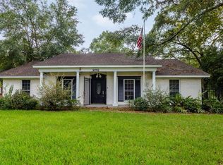 202 E North Hill Dr, Spring, TX 77373