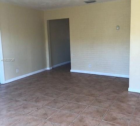 5th image of 723 SW 5th St #F