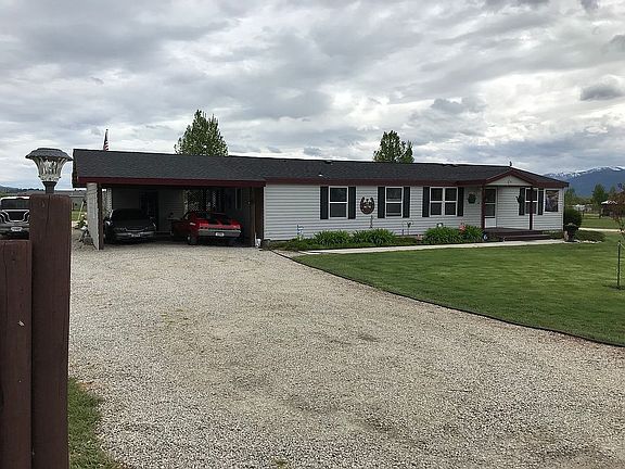 2nd image of 569 Five Acre Dr