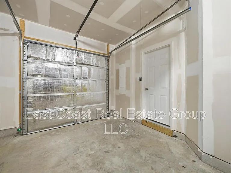 22 Kirby Ct — Photo 28