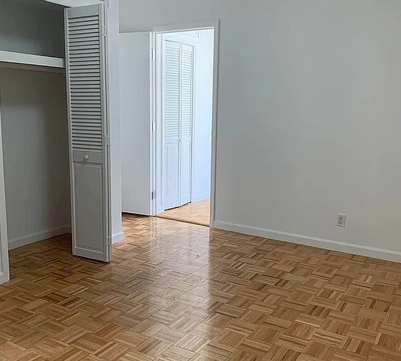 1st image of 365 Broome St APT 9