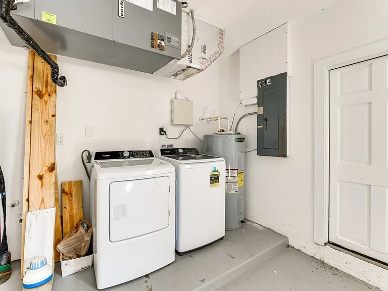 Laundry Room Cabinet