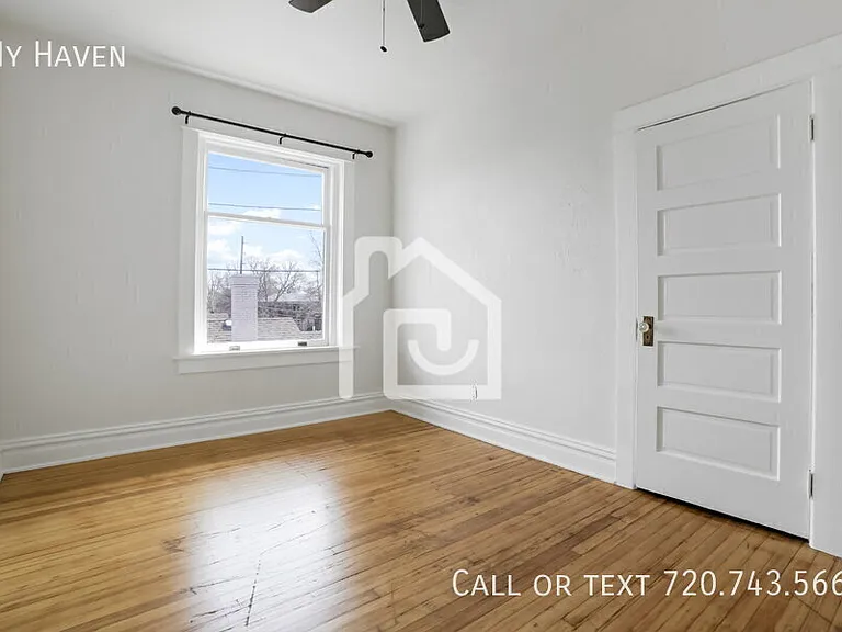2915 E 14th Ave — Photo 16