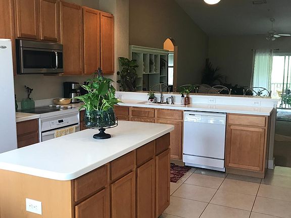 5th image of 96100 Stoney Dr Unit 2604