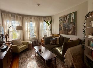 9 Eustis St APT 3L, Cambridge, MA 02140