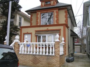 10451 142nd St, Jamaica, NY 11435