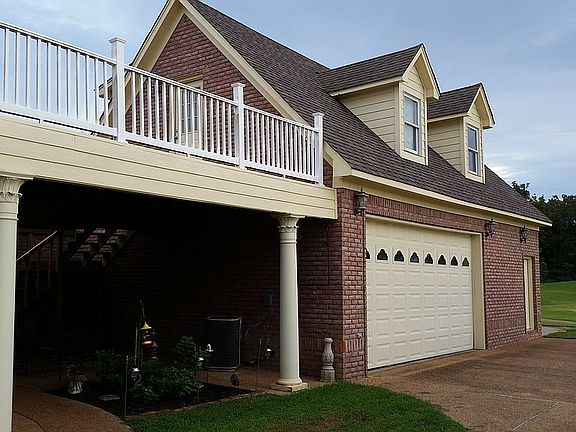 2nd Garage with Bonus Room 