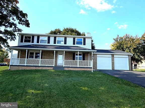 2nd image of 9 Crum Rd
