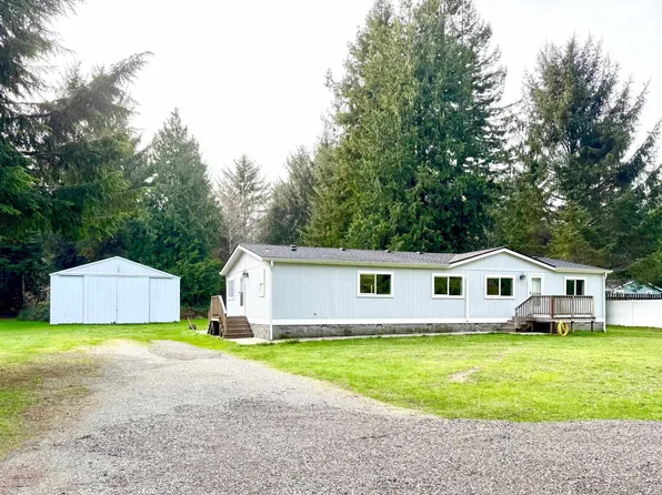 451 Cessna Dr, Crescent City, CA 95531