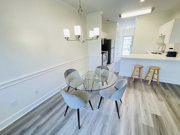 5th image of 4661 Wild Iris Dr APT 202