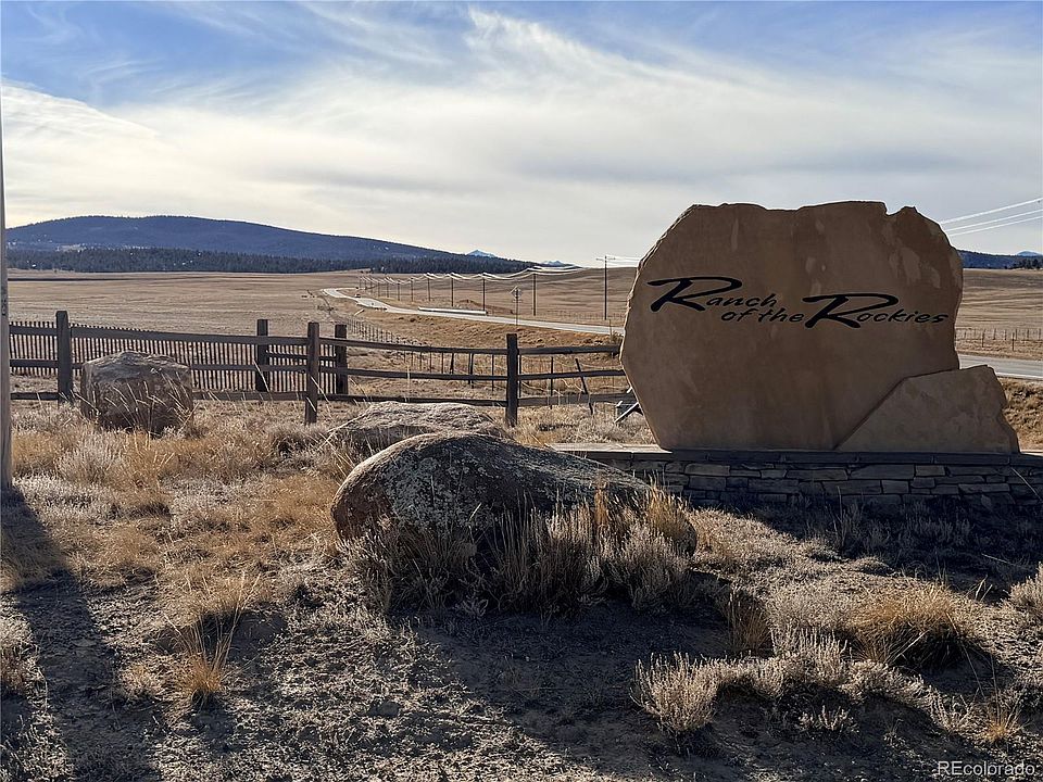 1st image of 729 Bridle Path