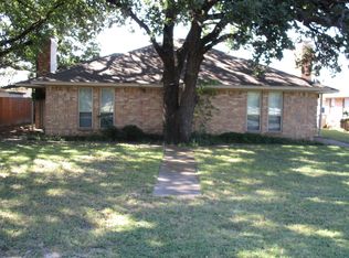 2846 Edd Rd, Dallas, TX 75253