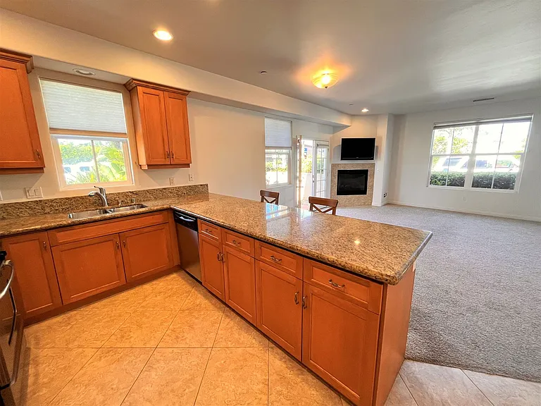 507 Pine Ave — Photo 12