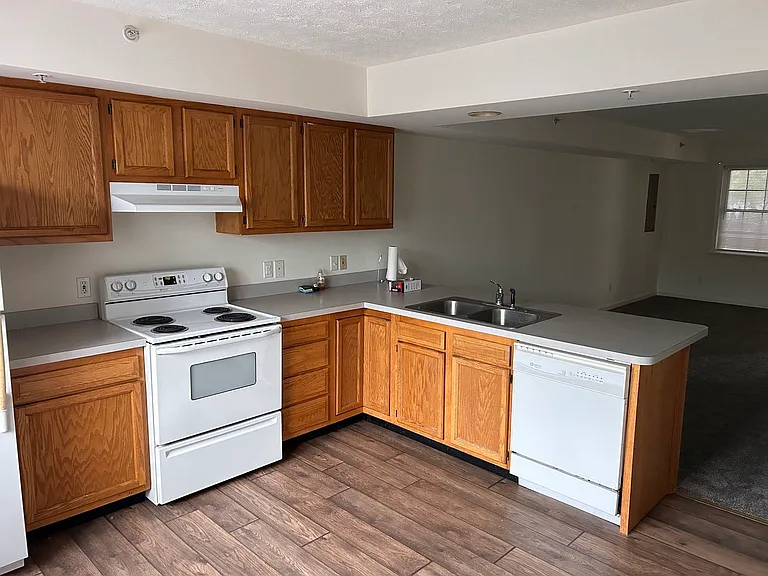 2201 Main St #105 — Photo 11