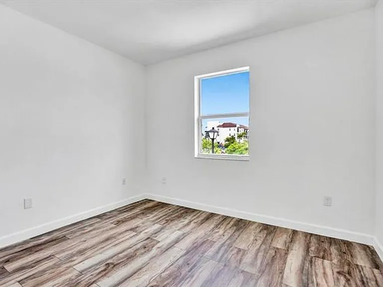 9081 SW 169th Path #Townhouse 9081 — Photo 27