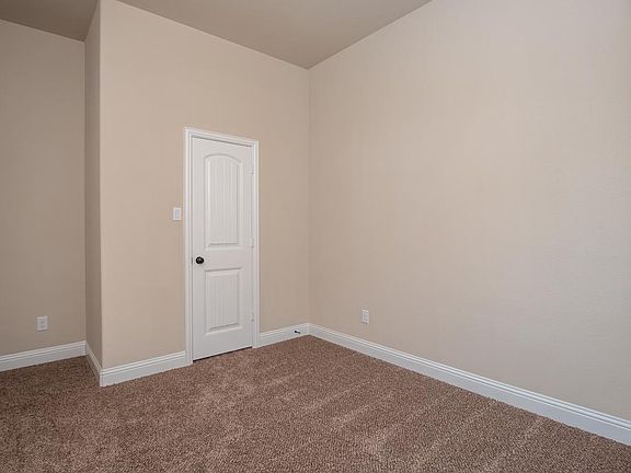 4th image of 8305 Meadow Sweet Ln