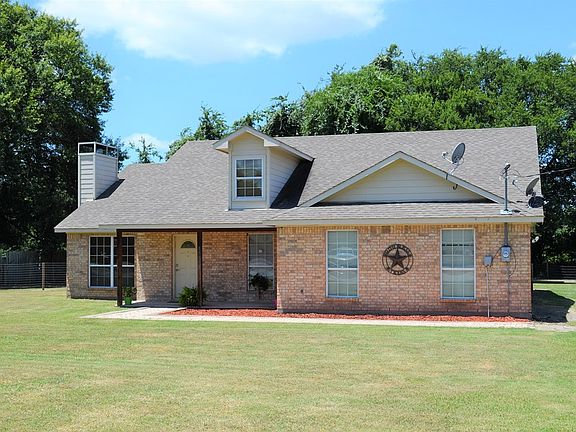 3rd image of 15398 Watson Dr
