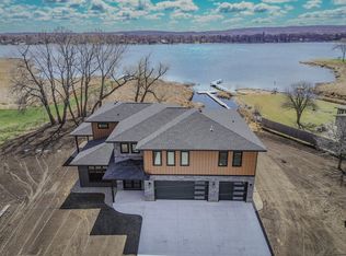 33668 Poverty Point Dr, Avon, MN 56310