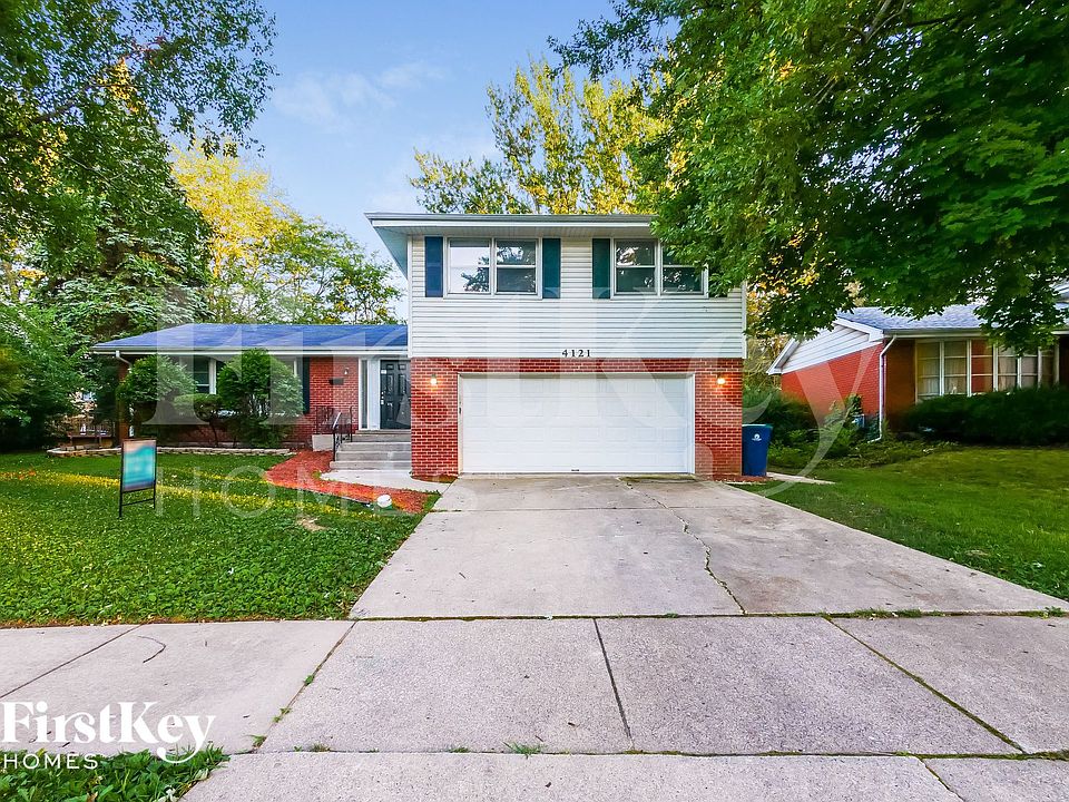 1st image of 4121 Applewood Ln