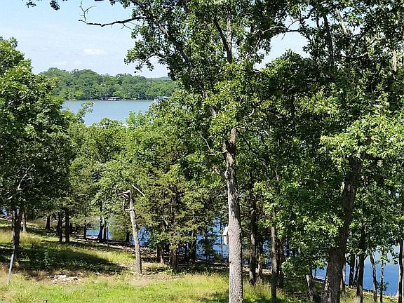 3rd image of 97 Shortleaf Ln