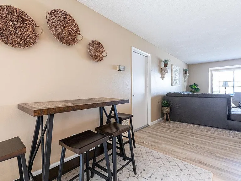 620 Perdew Ave #B — Photo 9
