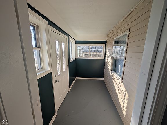 3rd image of 2134 Spann Ave