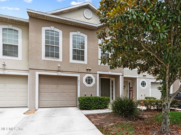 11871 Lake Bend Cir