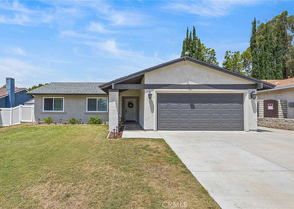 1st image of 8244 Avenida Leon