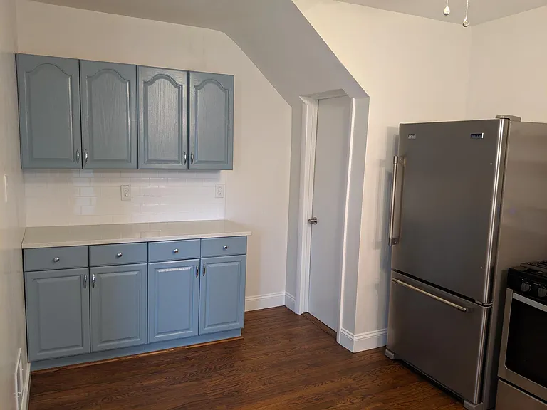 2500 Sulphur Ave — Photo 15