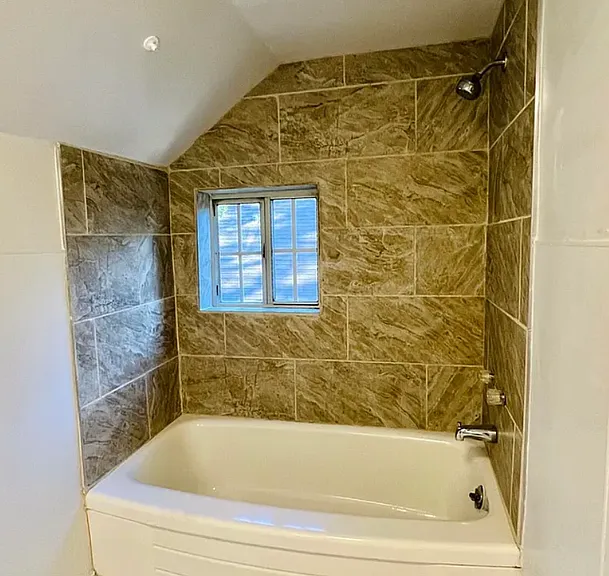445 Davidson Ct — Photo 8