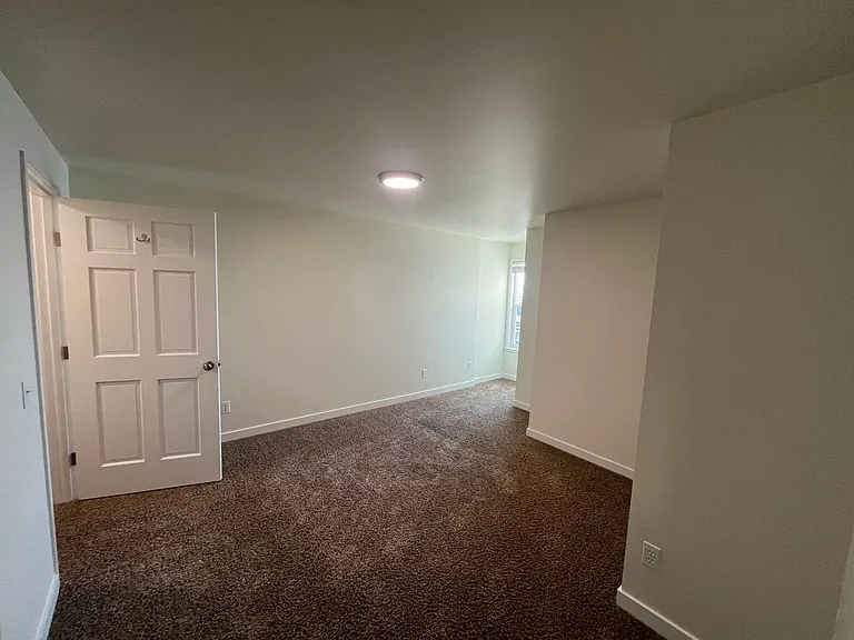 4208 Beach Drive — Photo 42