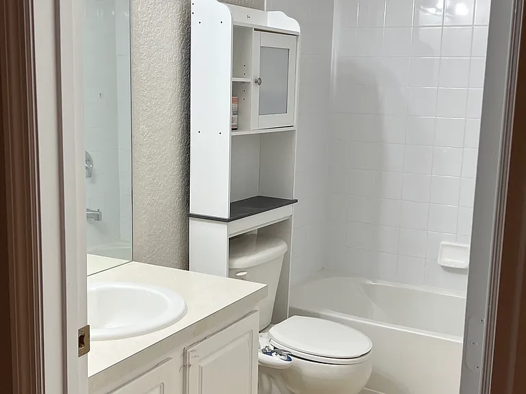 5009 Hawkstone Dr — Photo 22