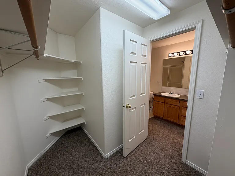 5610 S Flax Pl — Photo 9
