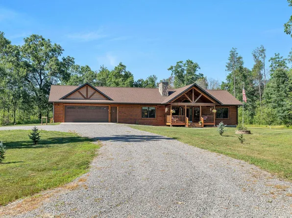 334 Juniper Trl, Nekoosa, WI 54457