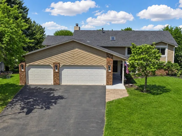 1136 Westbury Cir, Eagan, MN 55123
