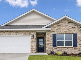 2769 Avalon St, Cantonment, FL 32533