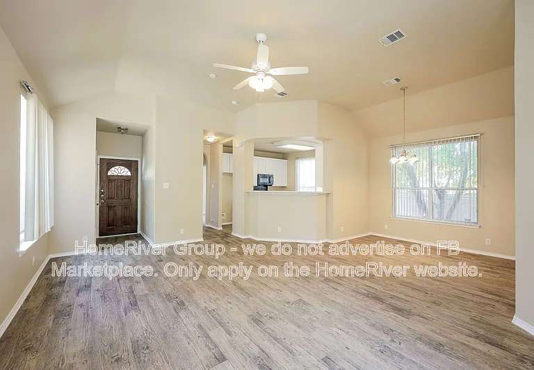 6763 Biscay Bay — Photo 5