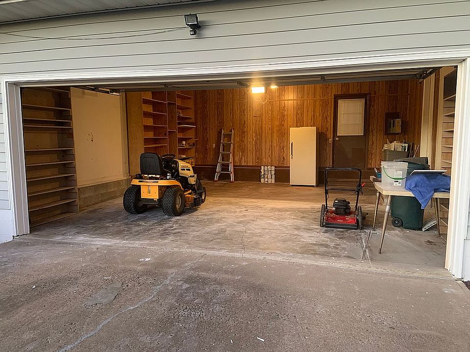 2 car garage