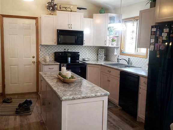 5th image of 71 Roza Rd